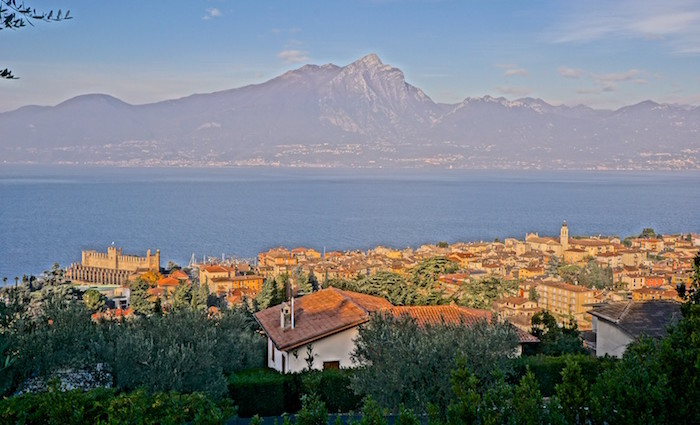 Paolo Bonomelli – feinstes Olivenöl vom Gardasee Paolo Bonomelli – feinstes Olivenöl vom Gardasee
