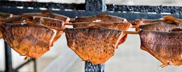 Delikatessen: Forellenzucht Aumühle.