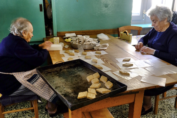 Rewithia, Vassilopites, Tselementes. Griechische Küche mal anders