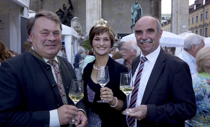 Große Gewächse auf dem Odeonsplatz: Bayerisches Genussfestival