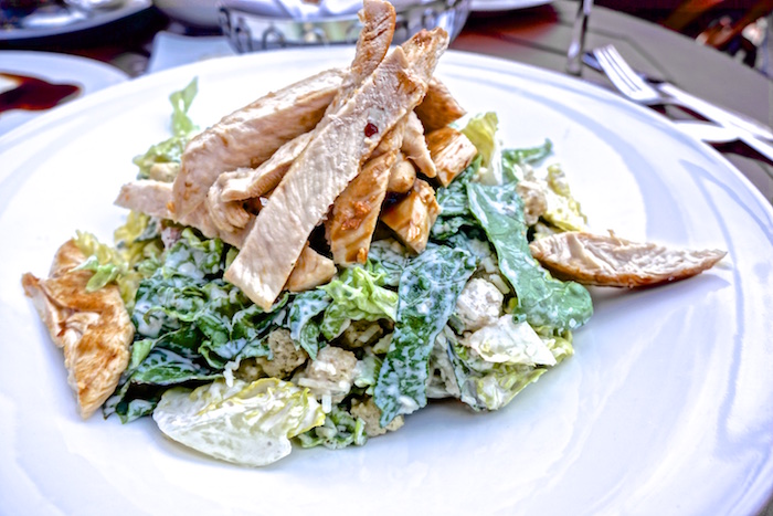Immer des G'schiss mit dem Caesar Salad! Immer des G'schiss mit dem Caesar Salad!