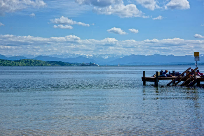 Steg 1 Possenhofen - Biergarten und Beachclub