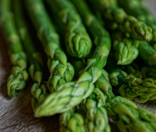 Grüner Spargel