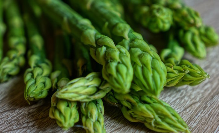 Grüner Spargel