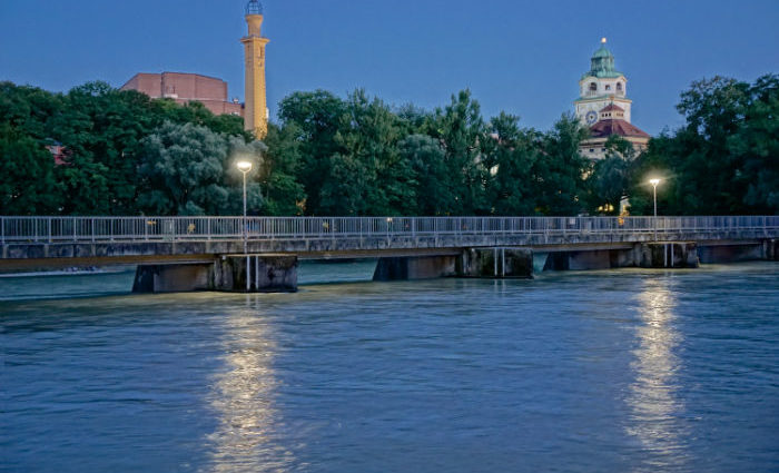 Müllersches Volksbad nachts