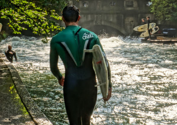 Englischer Garten Surfer
