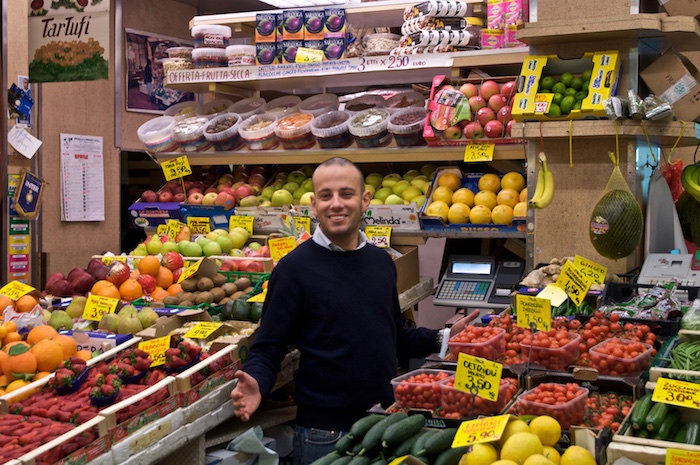 Mercato Communale di Piazza Wagner in Mailand