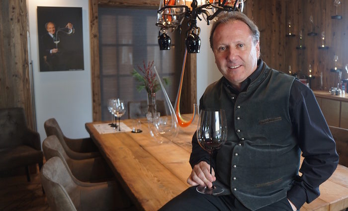 Das Glas macht den Wein. Sepp Greil und sein „Riedel Room@greil”