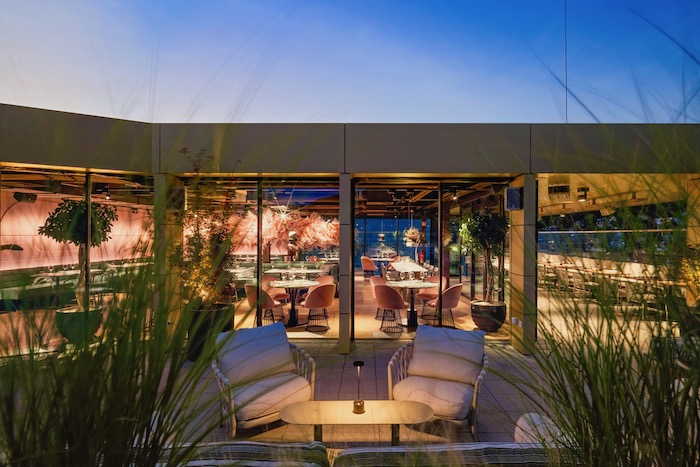 Jil Drink & Dine - top of Heidelberg Jil Drink & Dine - top of Heidelberg
