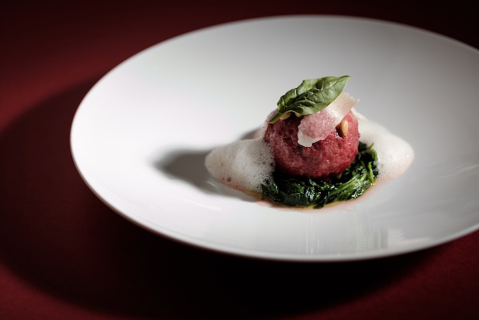 Bayerische Küche ganz fein: Rote-Bete-Knödel